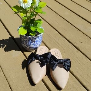 CCOCCI Cream and Black Bow Mules
